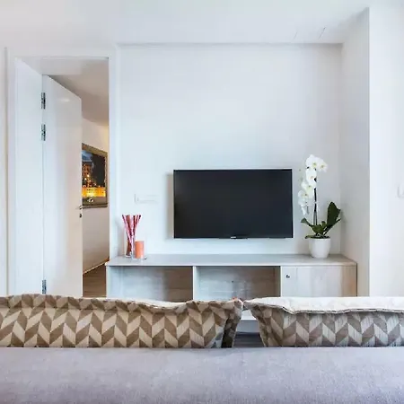 Apartment ★ Exclusive ★ Free Garage ★