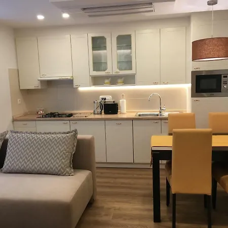 Apartment ★ Exclusive ★ Free Garage ★