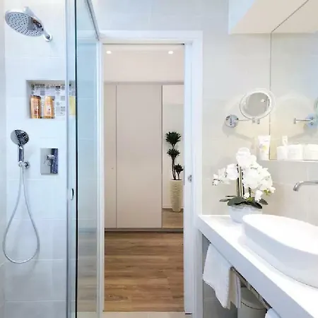 Διαμέρισμα ★ Exclusive ★ Free Garage ★